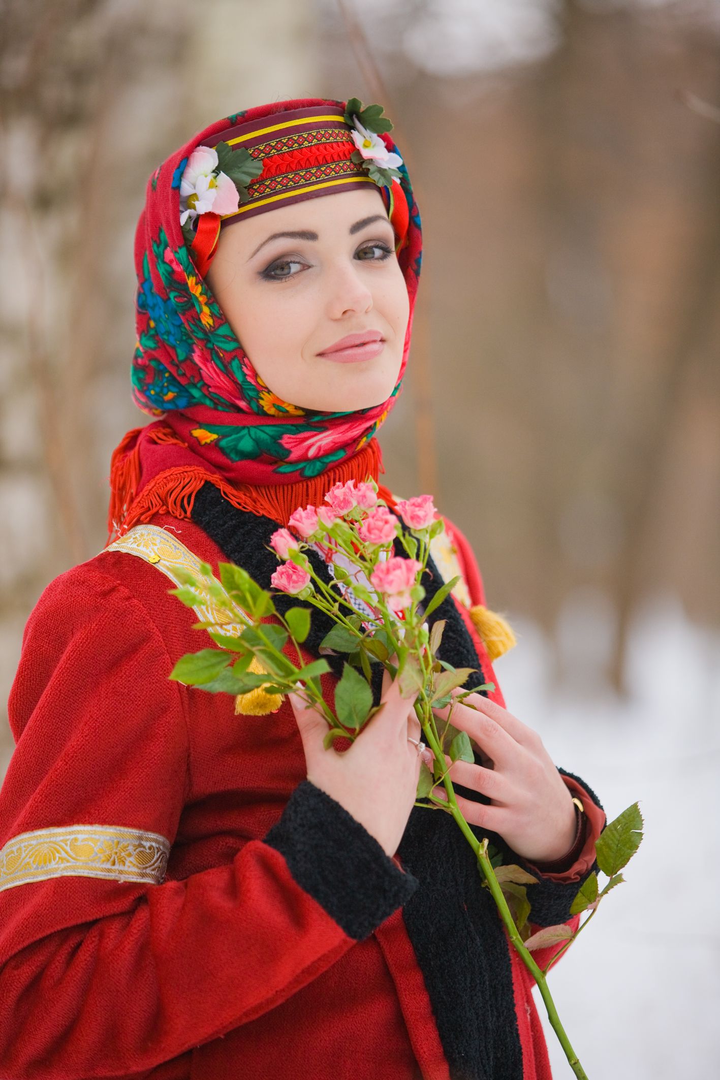 Sexy girl Girls in Slavic costumes in An-Najaf